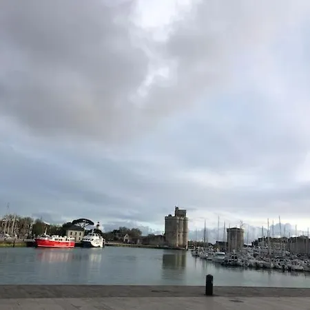 Logement Au Coeur De La Rochelle Апартаменты Ла-Рошель