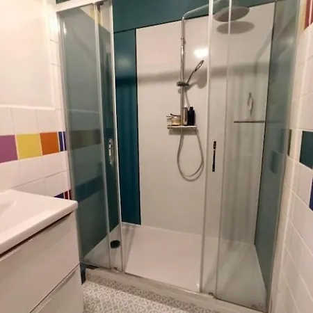 Logement Au Coeur De La Rochelle Апартаменты *
